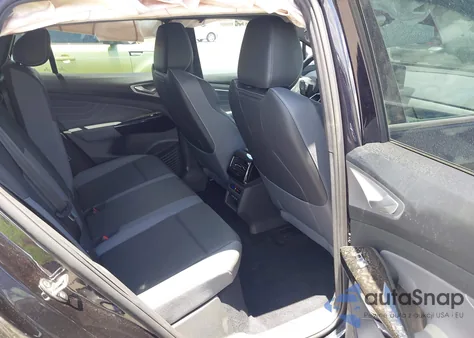 2023 Volkswagen Id.4 Awd Pro S Plus z USA, uszkodzony, nr VIN 1V2JNPE85PC043981